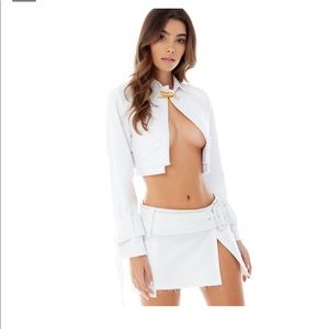 ARE YOU AM I KEITKI SKIRT IN SIZE 0!! NWT